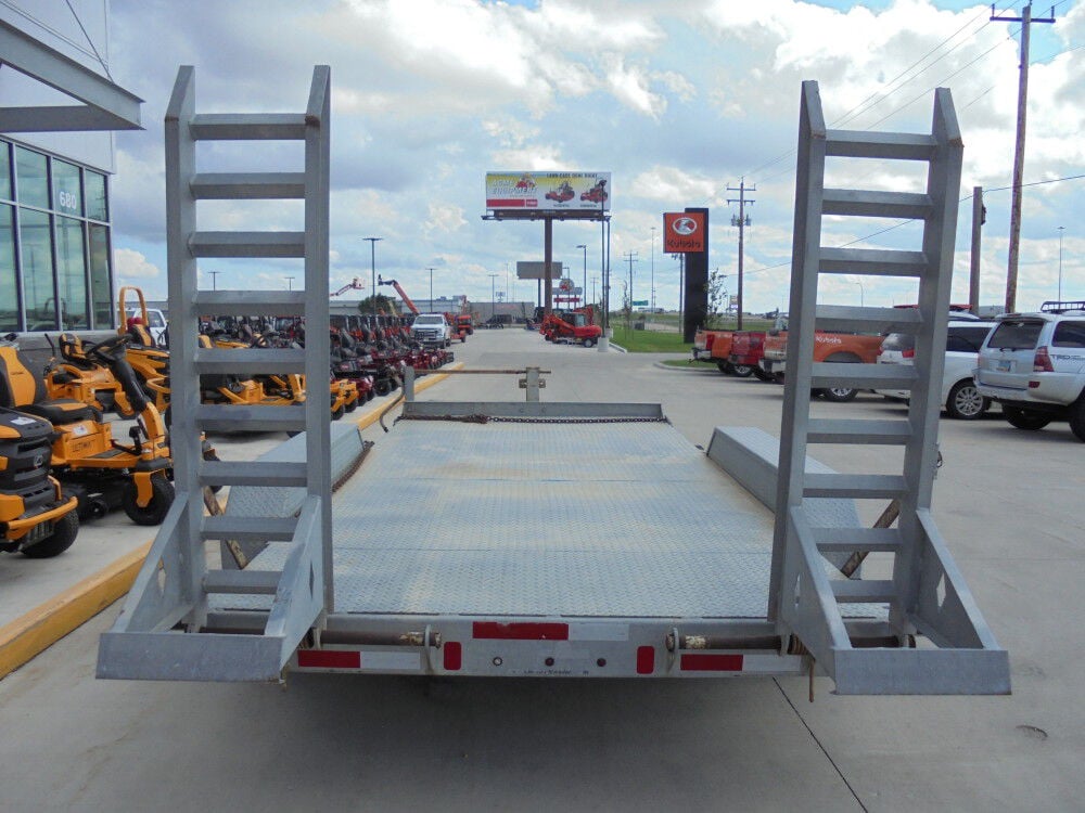 Diamond C 14 Ft Galvanized Equipment Trailer Used 2015, large image number 6