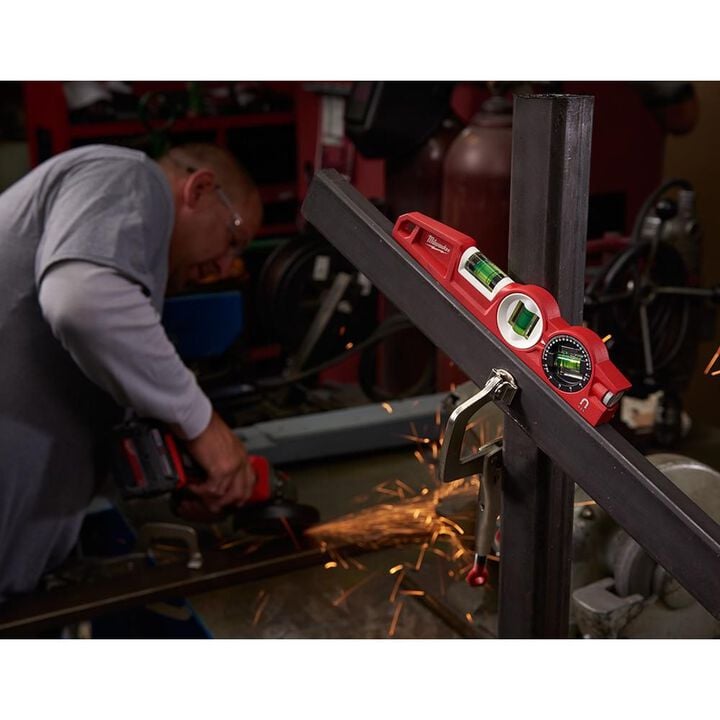 Milwaukee 10 in. Die Cast Torpedo Level with 360 Degree Locking Vial, large image number 3