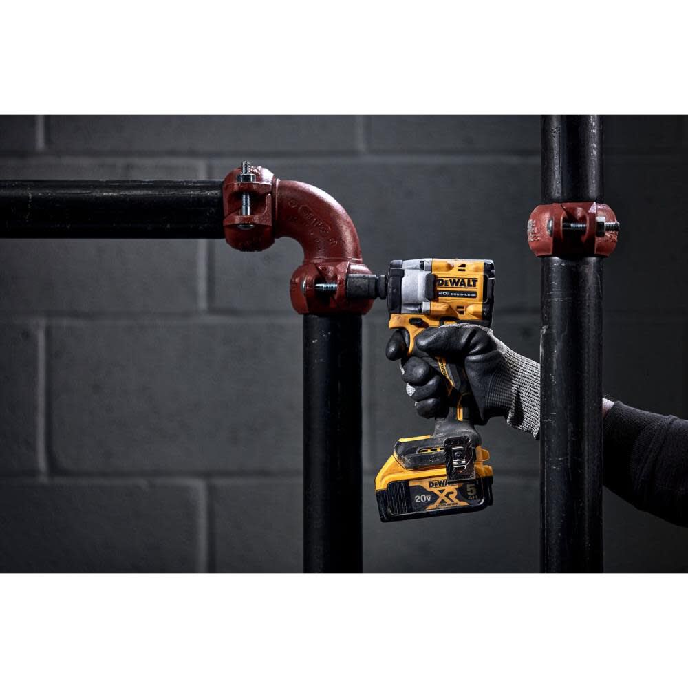 DEWALT ATOMIC 20V MAX 1/2" Cordless Impact Wrench with Hog Ring (Bare Tool) and Protective Boot, large image number 3