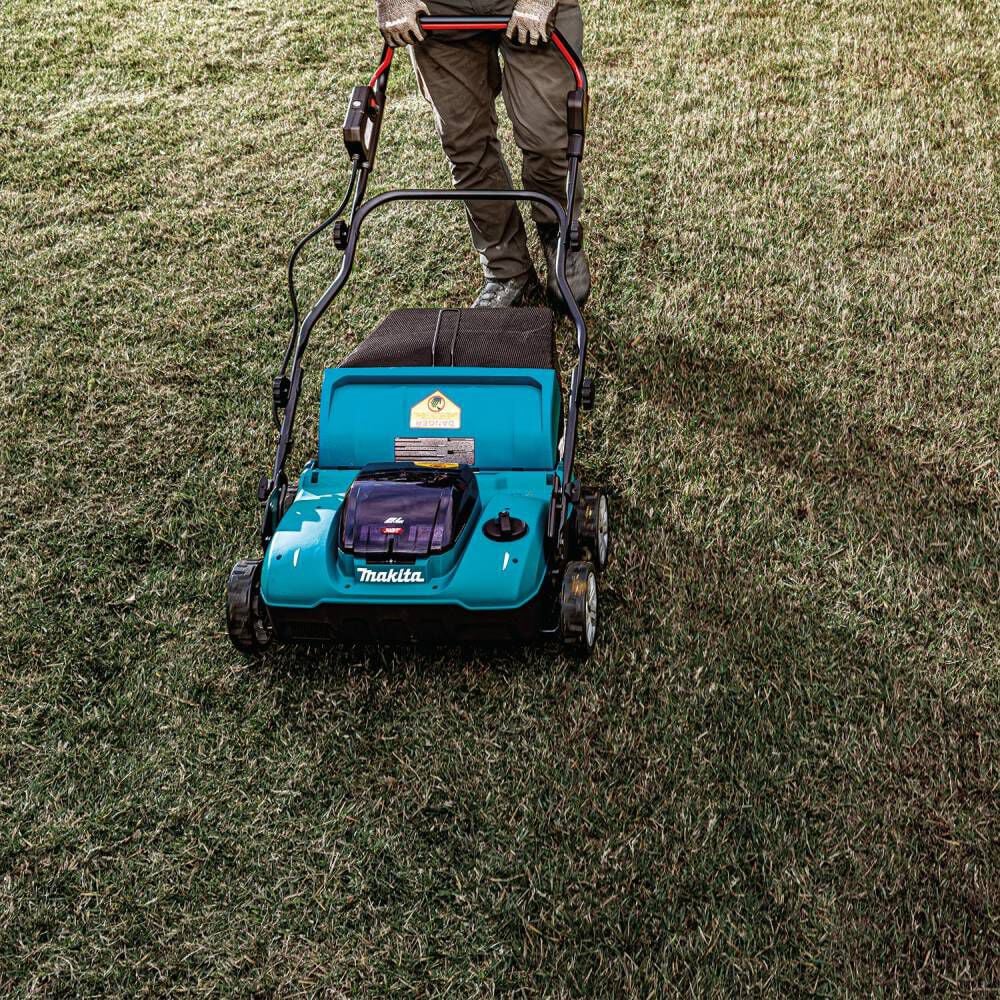 Makita 40V max XGT 15 Inch Dethatcher/Scarifier Brushless Cordless Kit (4Ah), large image number 5