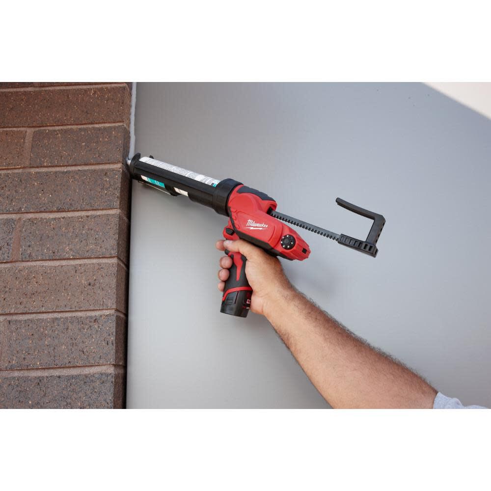 Milwaukee battery best sale powered caulk gun