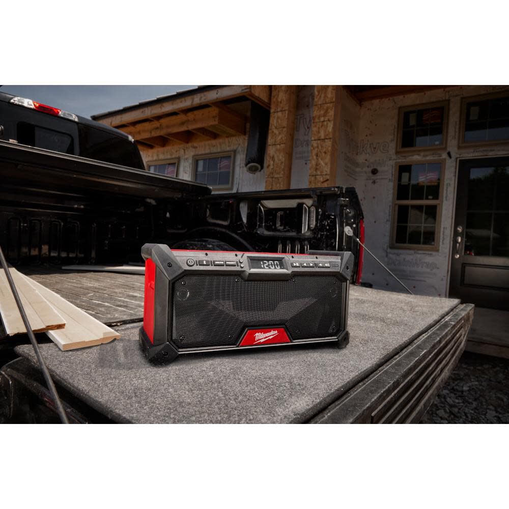 Milwaukee store portable radio