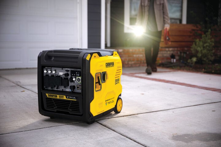 Champion Power Equipment 6500-Watt Wireless Remote Start Tri Fuel 49 State RV Ready Portable Inverter Generator with StartLINK, large image number 7