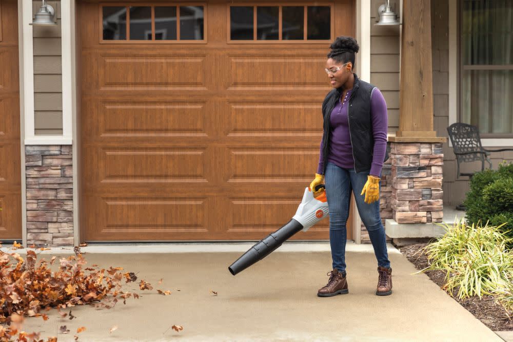 Battery powered discount handheld blower