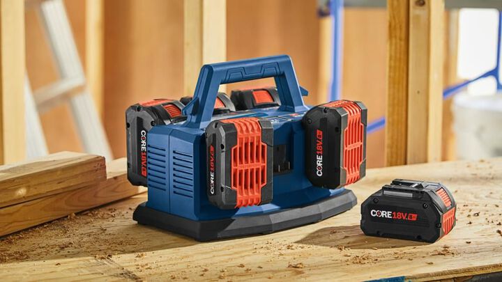 Bosch 18V 6-Bay Lithium-Ion Fast Battery Charger, large image number 4