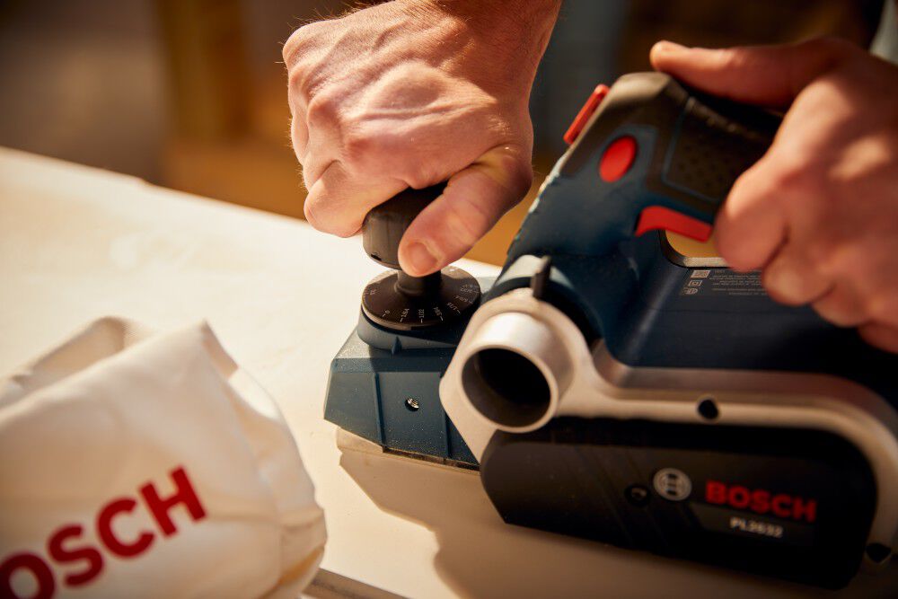 Bosch 3-1/4 Inch Planer Kit, large image number 9