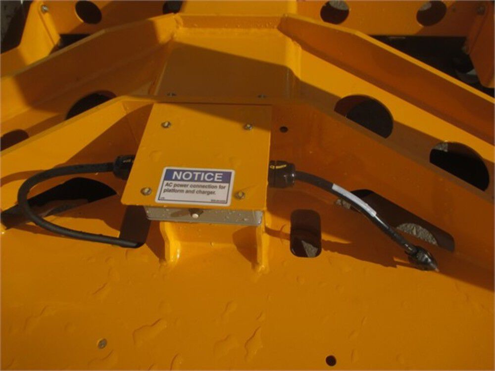 Haulotte 5533A Electric Articulating Towable Boom Lift 55', large image number 18