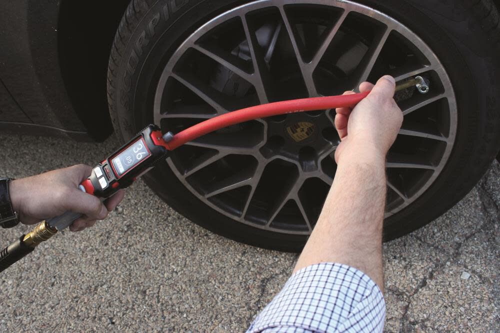 Milton Precision Digital Tire Inflator & Pressure Gauge (0-160 PSI) Extreme  0.05% Accuracy, large image number 5