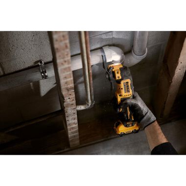 DEWALT XTREME 12V MAX Brushless Cordless Oscillating Tool (Bare Tool), large image number 2