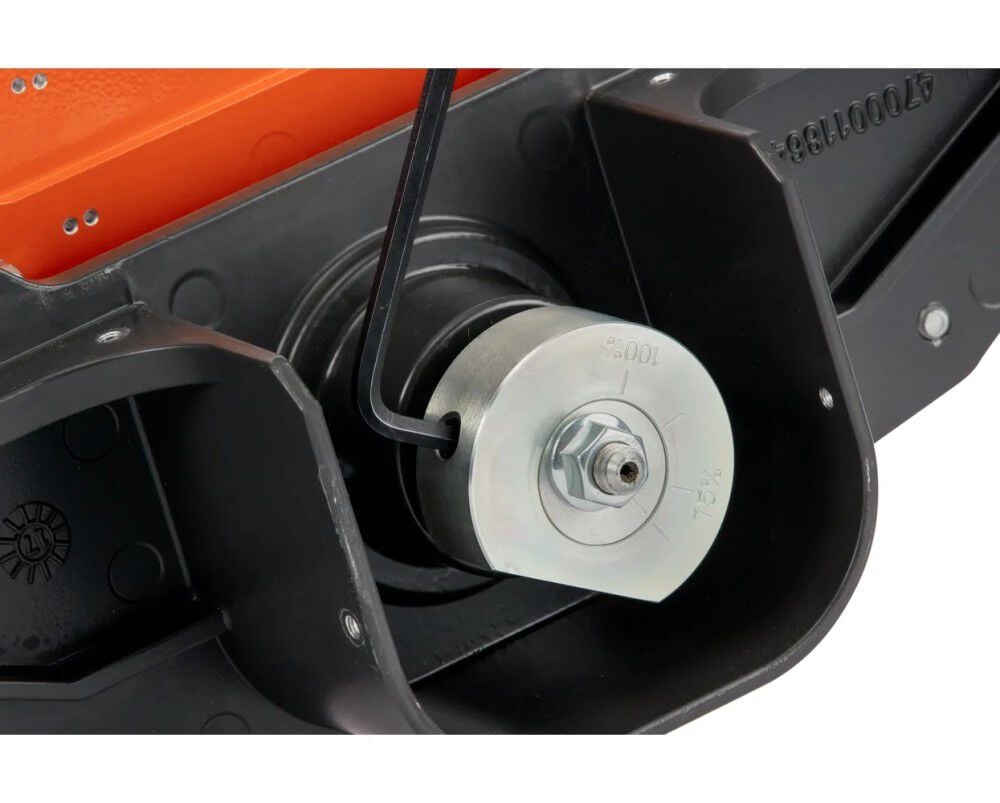 Husqvarna Construction BV 30i 0.8kW BLi-X Battery Powered Concrete Screed (Bare Tool) Reconditioned, large image number 9