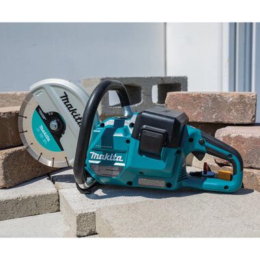 Makita 18V X2 (36V) LXT Lithium-Ion Brushless Cordless 9in Power Cutter Kit with AFT Electric Brake 4 Batteries (5.0 Ah), large image number 4