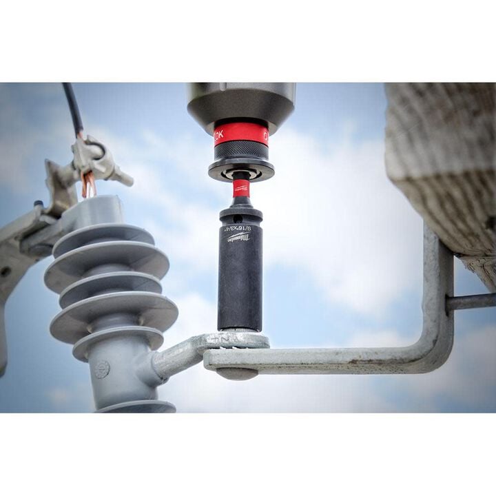 Milwaukee SHOCKWAVE Lineman's 12PT 9/16 in. x 3/4 in. 2-in-1 Socket, large image number 3