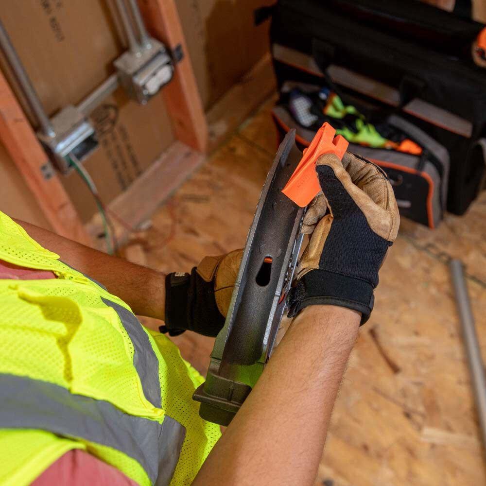 Klein Tools Iron Conduit Bender 1in EMT 51605 - Acme Tools