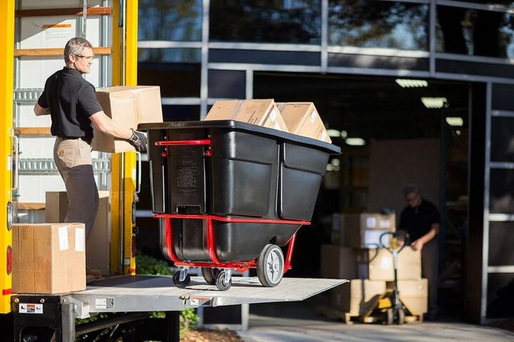Rubbermaid BRUTE 1 Cu-Yd Plastic Black Heavy-Duty Tilt Truck, large image number 2