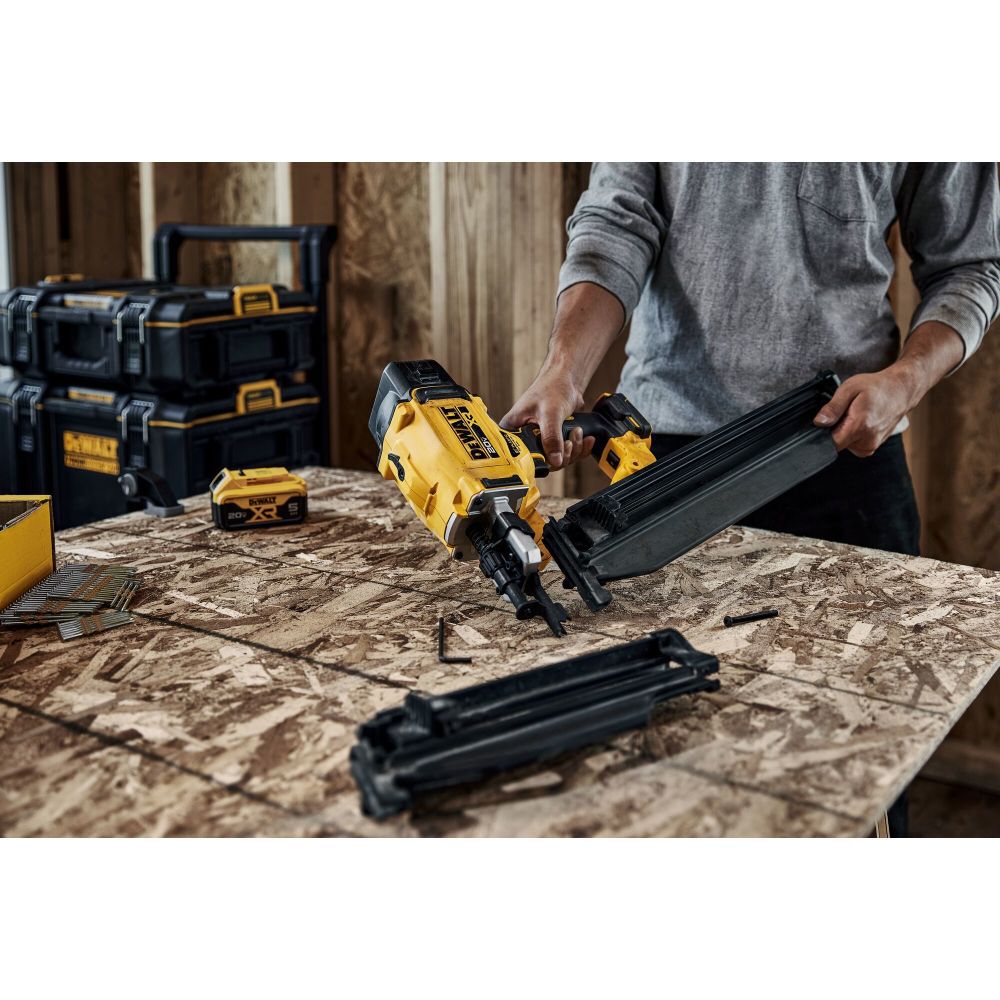 DEWALT 21 Degree Extended Framing Magazine DZN920 Acme Tools