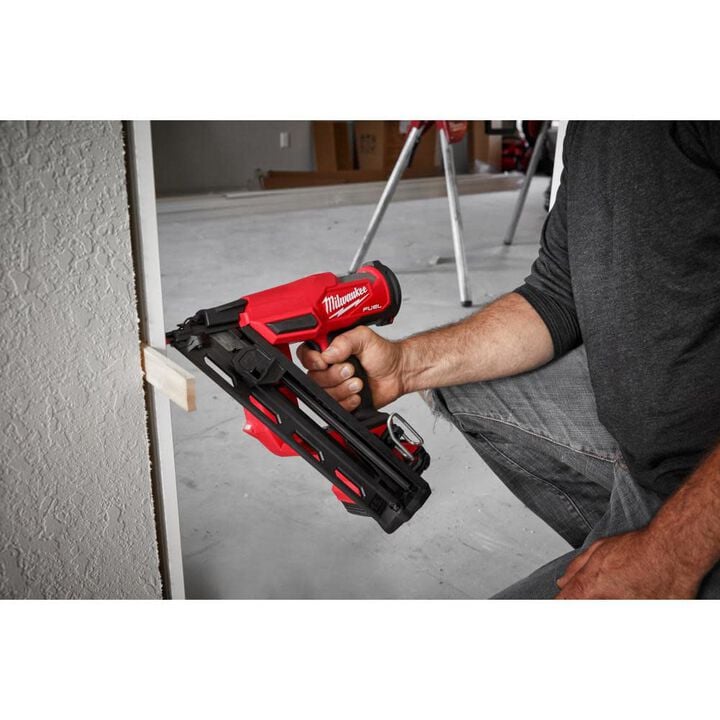 Milwaukee M18 FUEL 15 Gauge Finish Nailer (Bare Tool), large image number 25