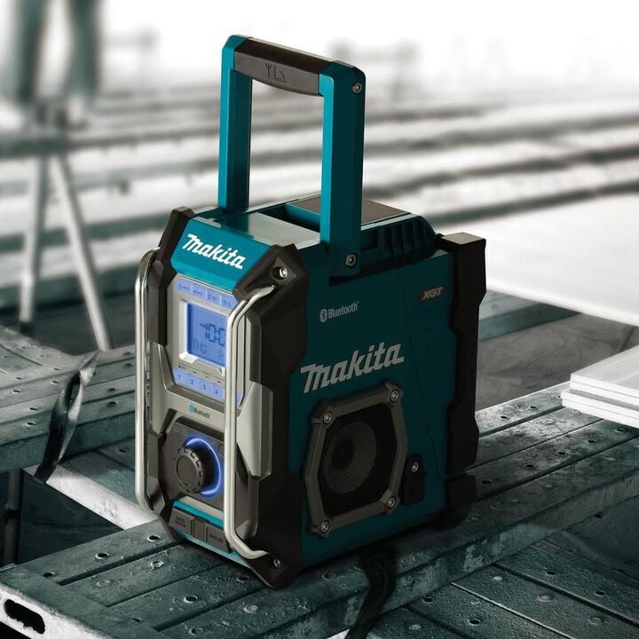 Makita Promotional XGT 40V MAX Job Site Radio (Bare Tool), large image number 1