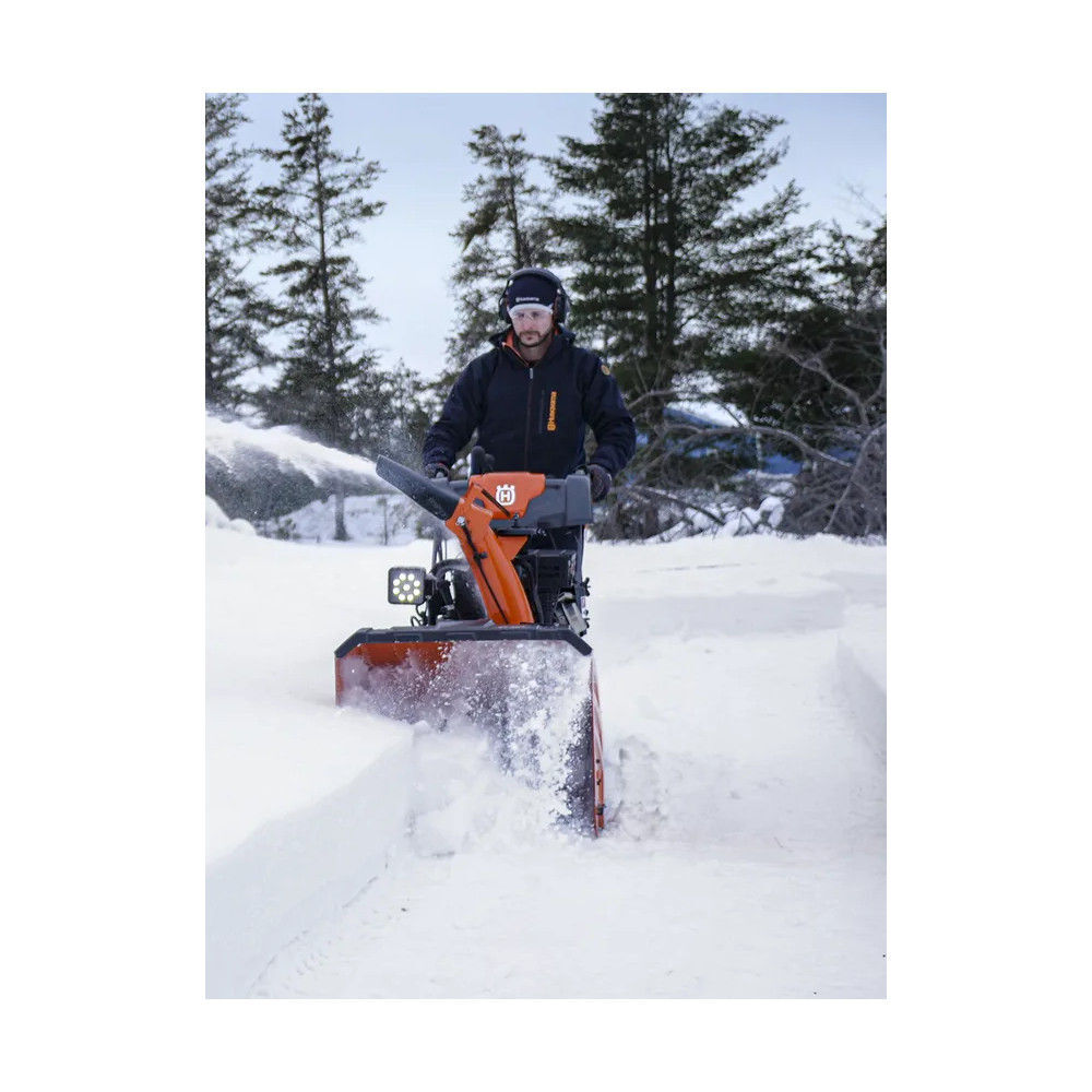 Husqvarna ST 324 Residential Snow Blower 24in 254cc, large image number 7