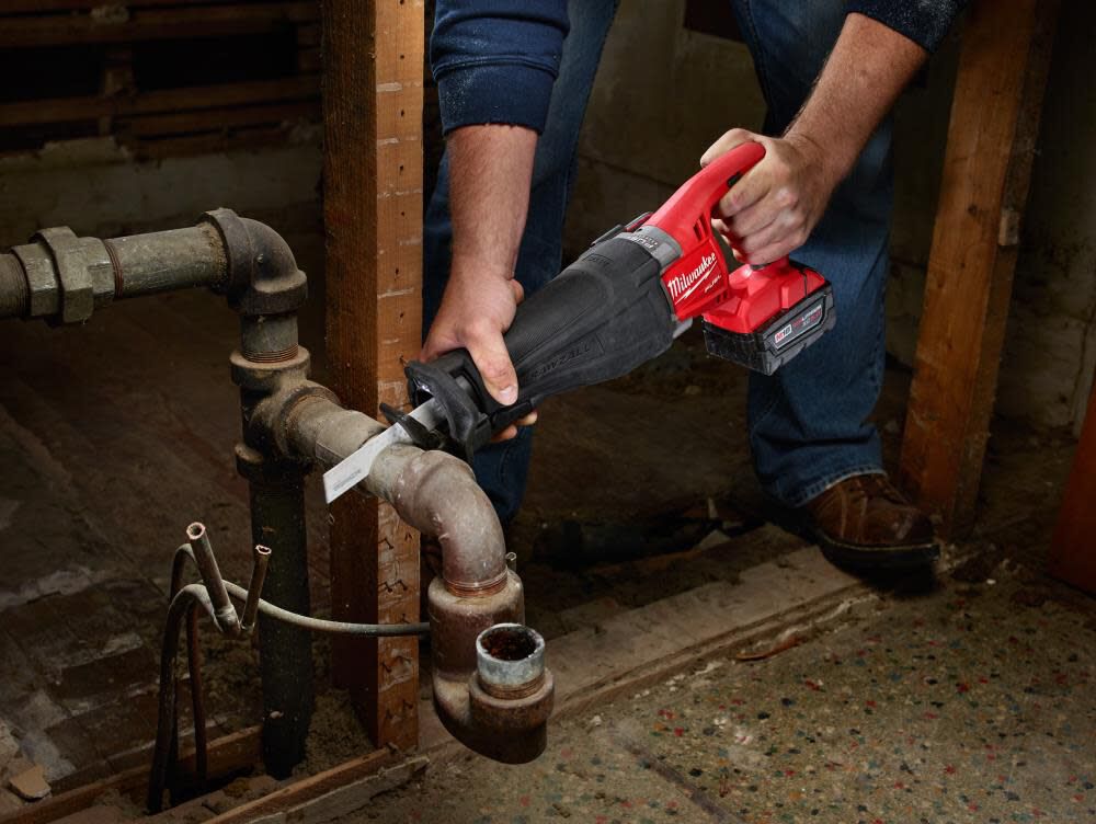 2720 milwaukee m18 fuel sawzall reciprocating saw hotsell kit