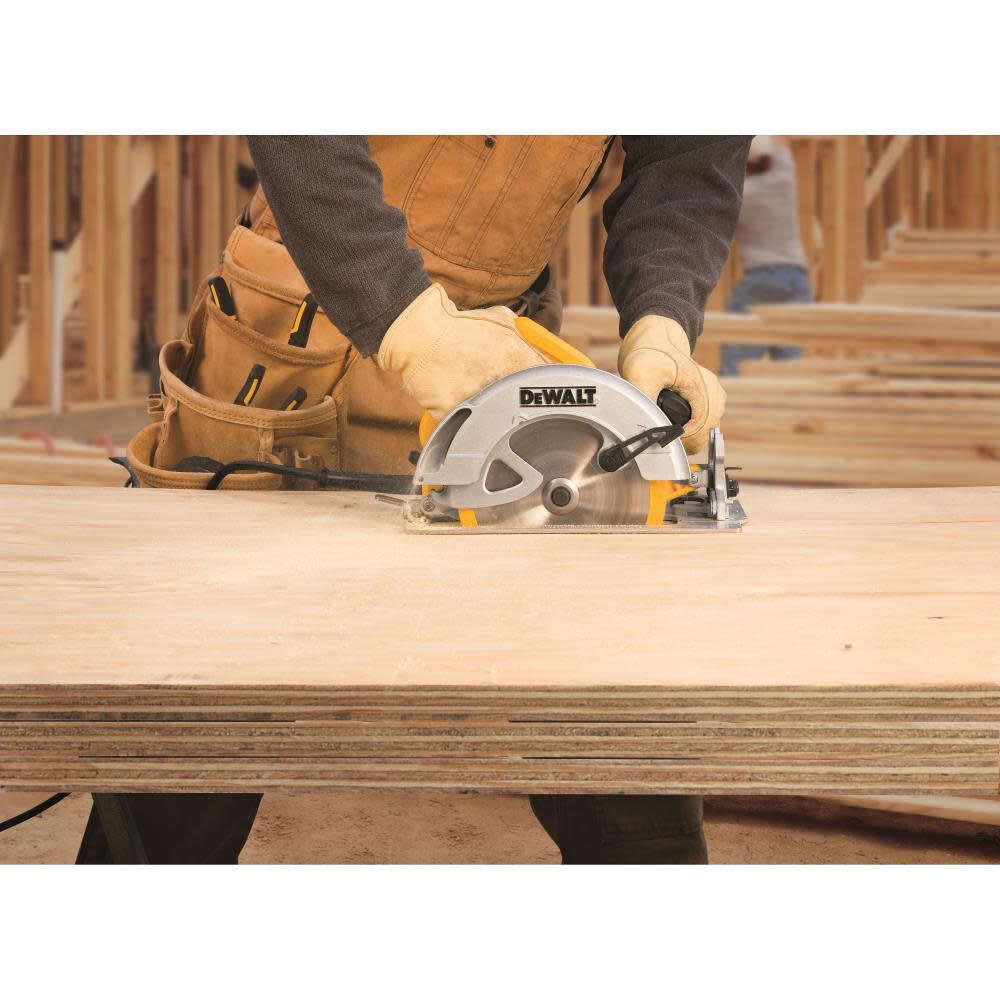 DEWALT DWE575 - 7-1/4in Lightweight Circular saw (DWE575), large image number 5