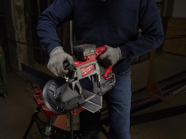 Milwaukee Promotional M18 FUEL Deep Cut Band Saw - 2 Battery Kit, large image number 15