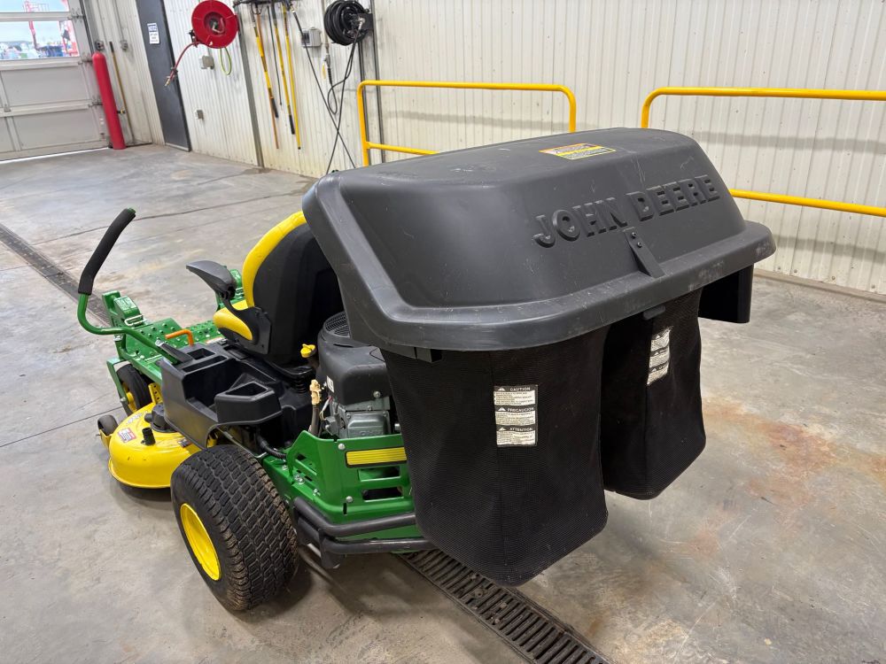 John Deere Z345R ZTrak 42 Inch 22HP Zero-Turn Mower Used 2018, large image number 7
