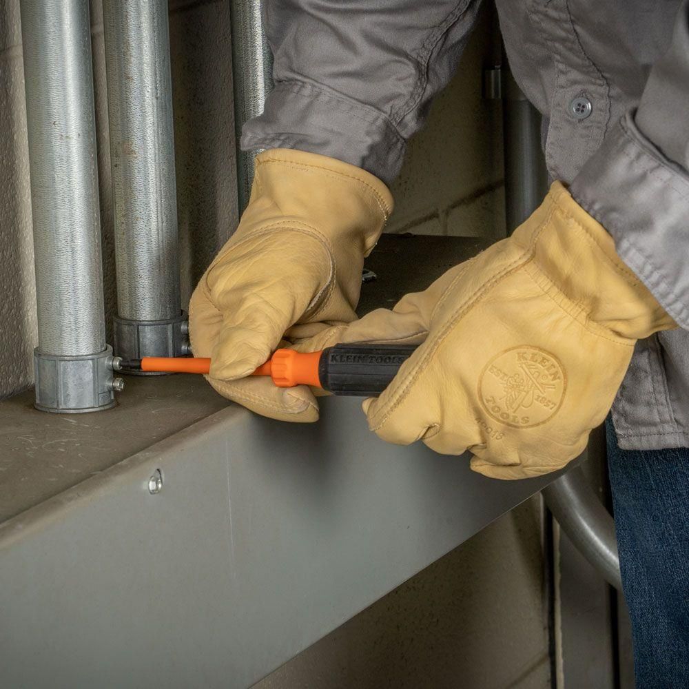 Klein Tools 4inch Insulated Screwdriver #1 Square, large image number 4