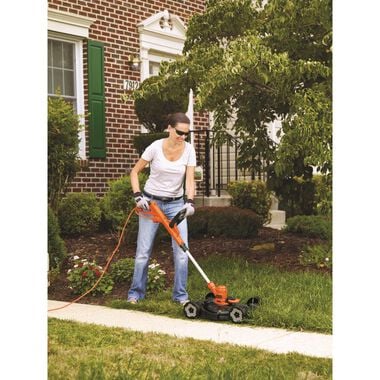 Black and Decker 6.5 Amp 12 in. Electric 3-in-1 Compact Mower (MTE912), large image number 7