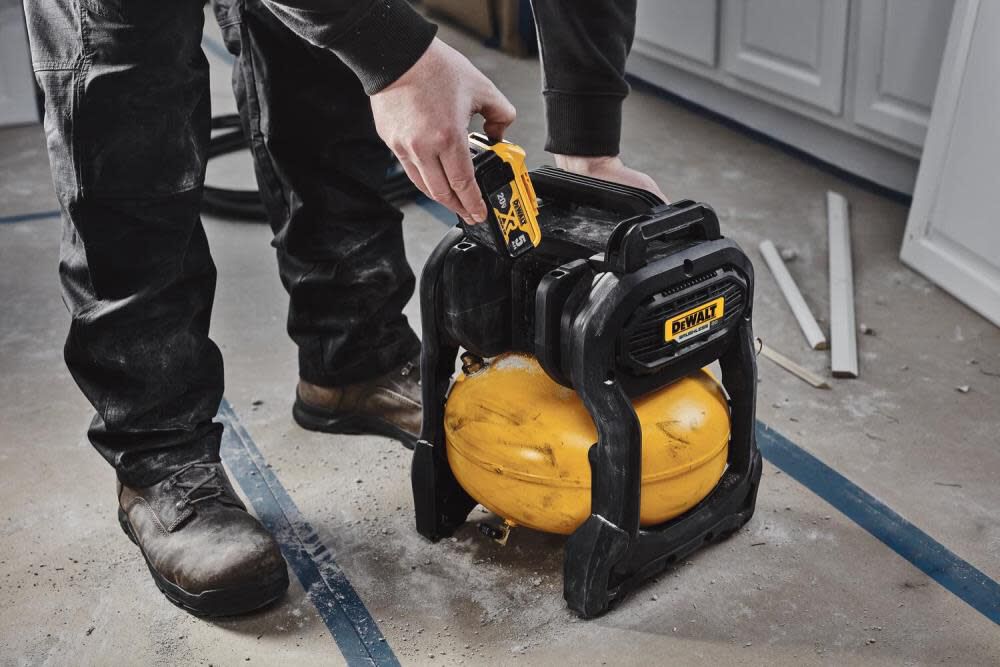 DEWALT 20V MAX Air Compressor 2 1/2 Gallon Brushless Cordless (Bare Tool), large image number 10