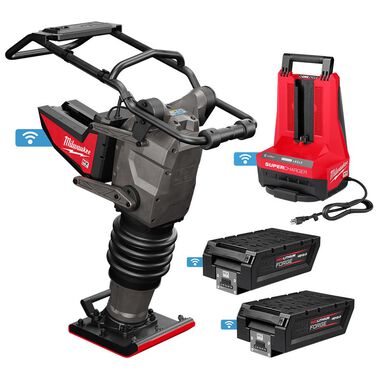 Milwaukee MX FUEL 70 kg Rammer Kit
