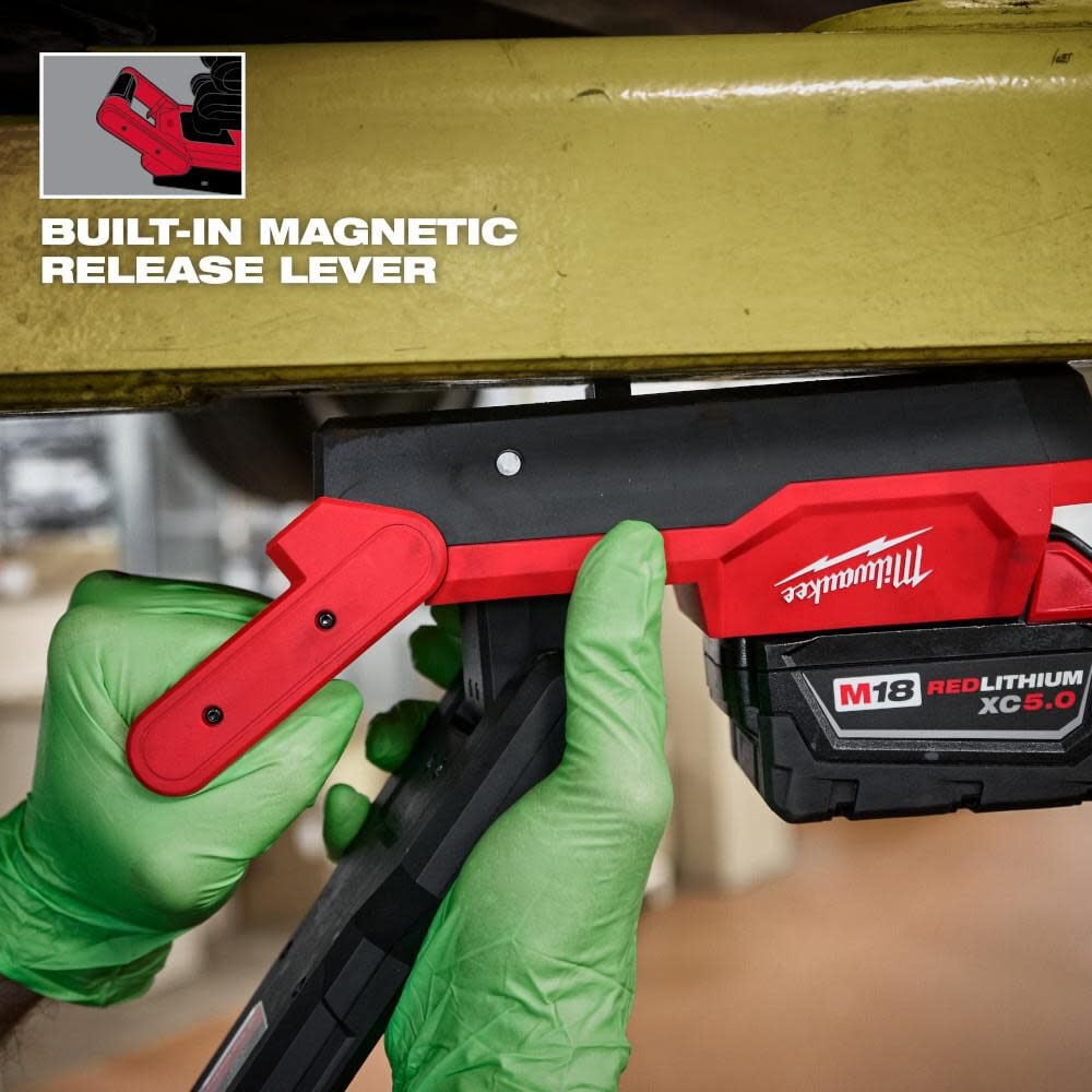 Milwaukee M18 Magnetic Extendable Boom Light Bare Tool 2129 20 Simolary simolary.com 13