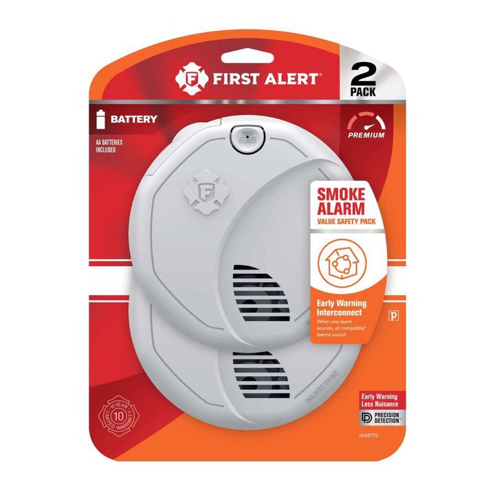 First Alert SM500V Interconnect Battery Smoke Alarm with Voice Alerts 2 Pack, large image number 2