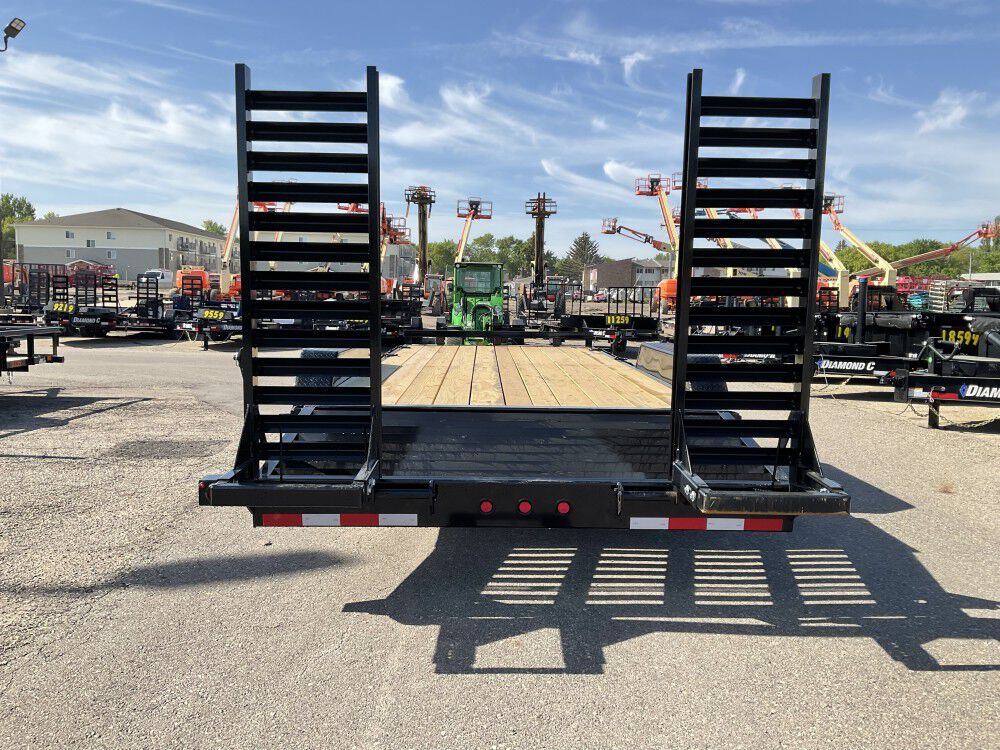 Orangeline Equipment Hauler Trailer 83in x 17 + 3' Cleated Dovetail Super Duty, large image number 10