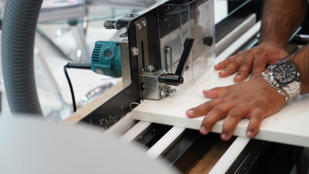 Maksiwa International Portable Edge Trimming Machine, large image number 6