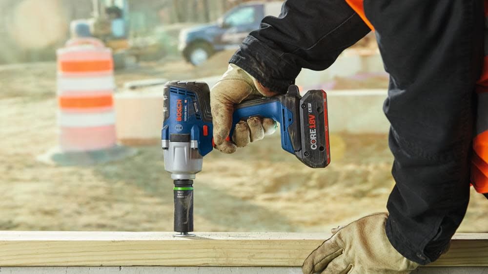 Bosch 18V 1 2in Mid Torque Impact Wrench Kit Connected Ready with