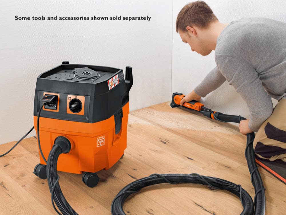 Fein vacuum outlet