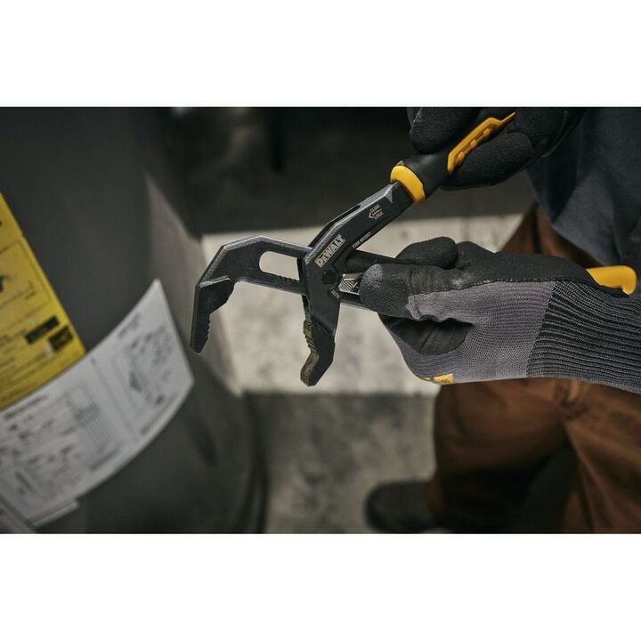 DEWALT 8 Inch Slidelock V Jaw Pliers, large image number 7