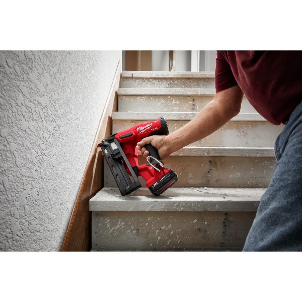 Milwaukee M18 FUEL 16 Gauge Angled Finish Nailer (Bare Tool), large image number 28