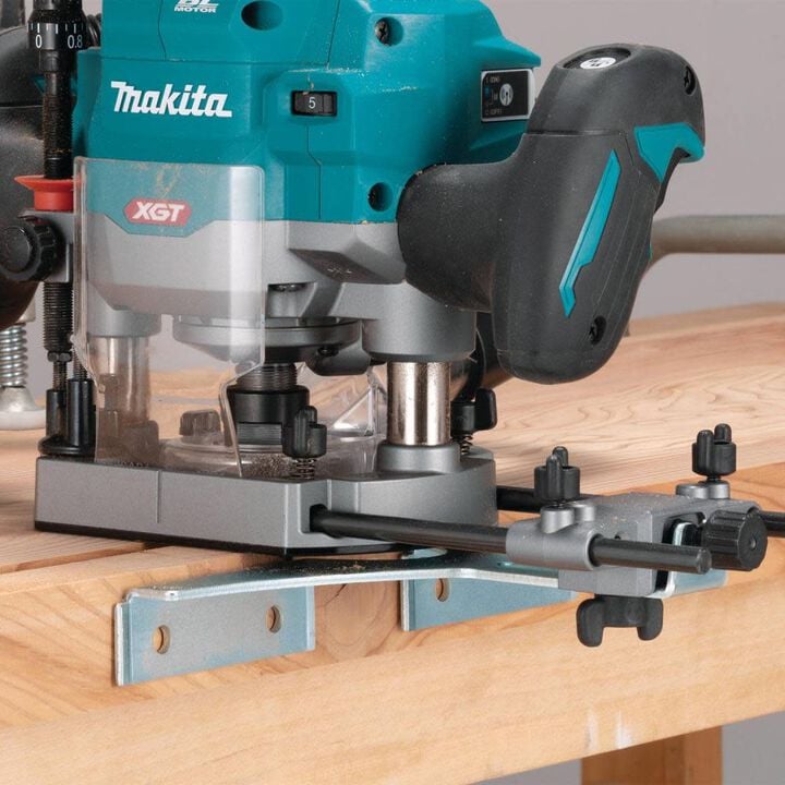 Makita 40V max XGT Brushless Cordless 2-1/4 Maximum HP Plunge Router & 5Ah Lithium Ion Battery Pack Bundle, large image number 17