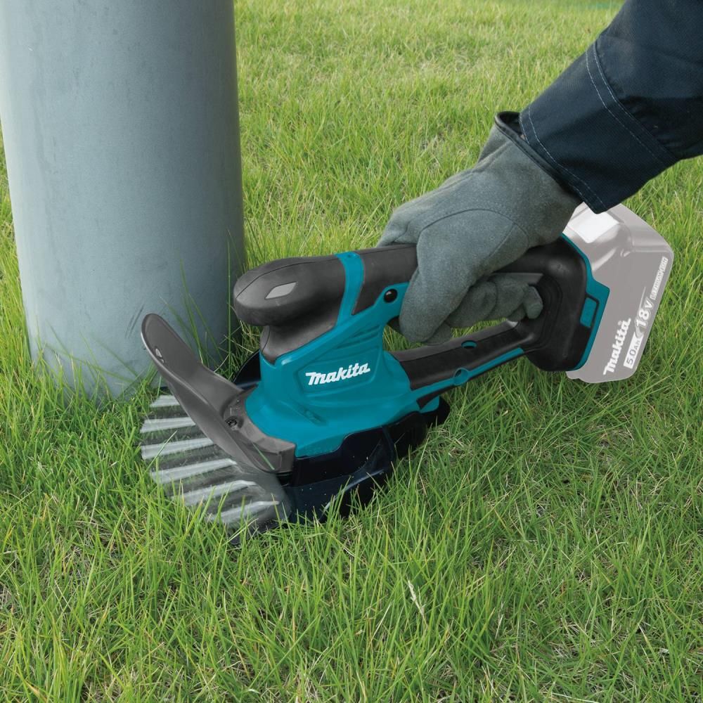 Makita 18V LXT Lithium-Ion Cordless Grass Shear with Hedge Trimmer Blade (Bare Tool), large image number 7