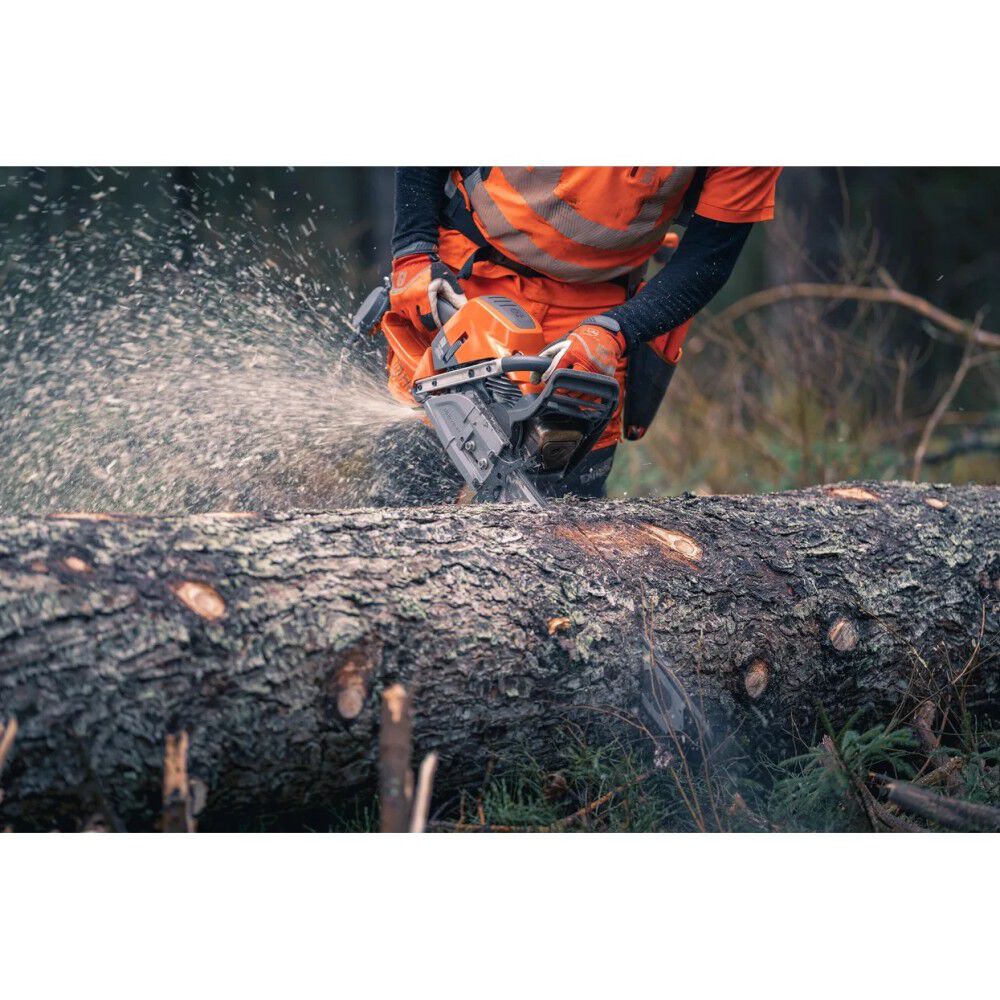 Top husqvarna chainsaws 2025