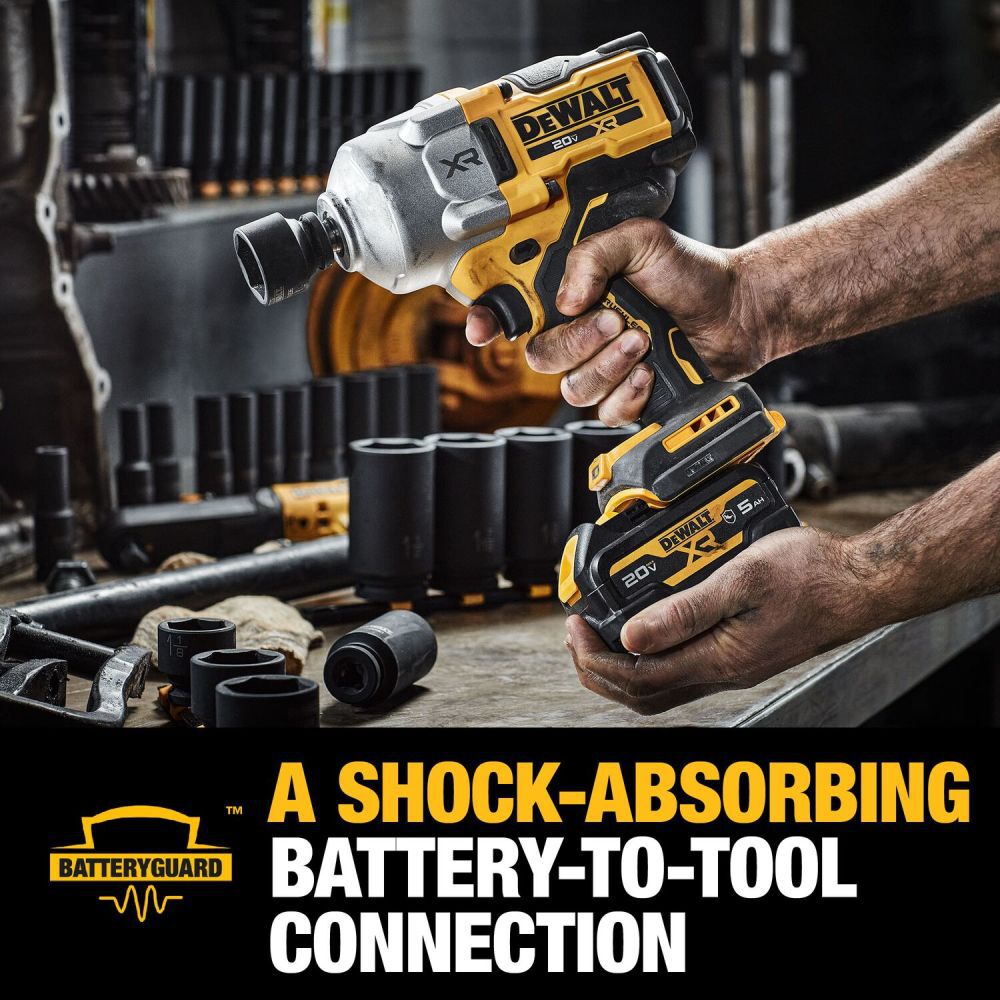 DEWALT 20V MAX 1 2 XR HIGH TORQUE Impact Wrench Kit DCF961GP1
