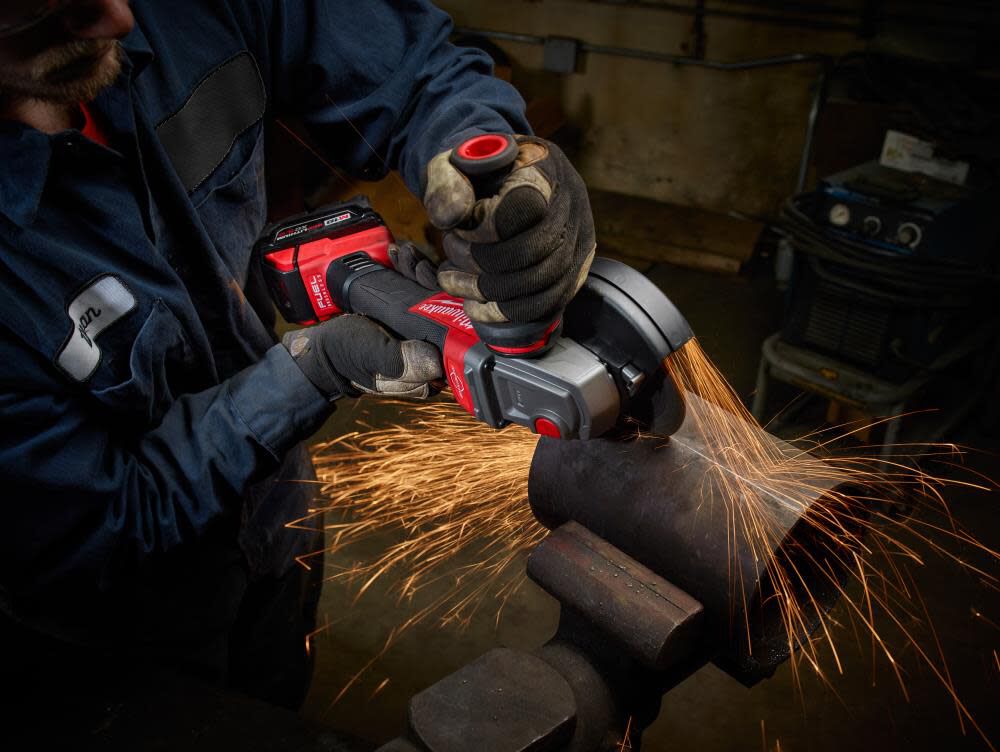Milwaukee m18 clearance fuel grinder kit