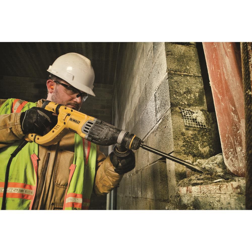DEWALT 1-1/8 In. SDS Rotary Hammer Kit, large image number 2
