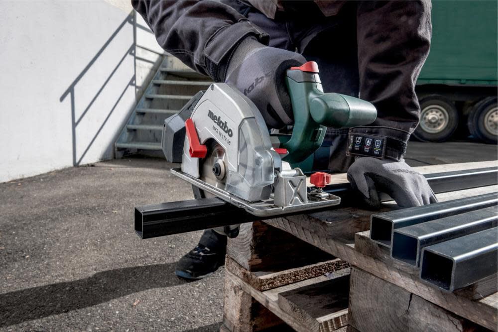 Metabo mitre saw deals 18v