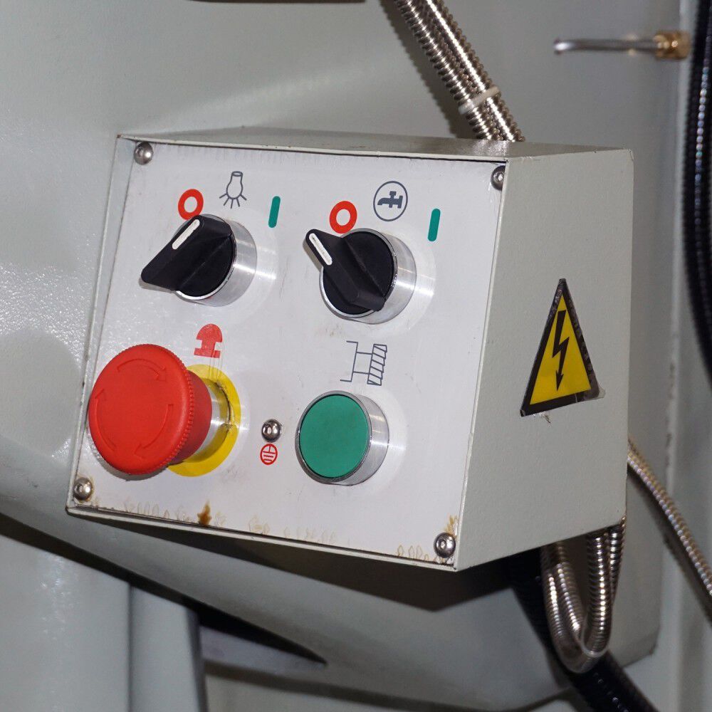 Baileigh VM-949E-VS Vertical Milling Machine Variable Speed, large image number 4