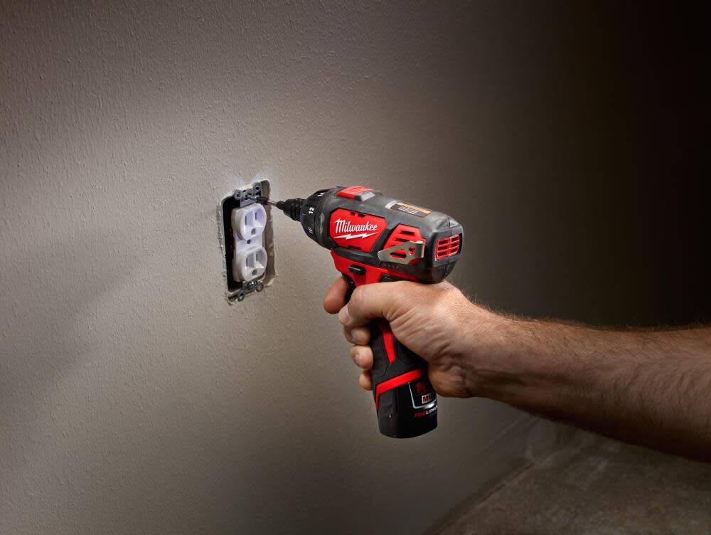 Milwaukee M12 Cordless Li-Ion Screwdriver (Bare Tool), large image number 3