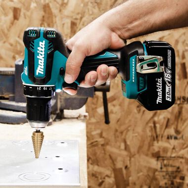 Makita 18V LXT Lithium-Ion Brushless Cordless 1/2 in. Driver-Drill Kit (3.0Ah), large image number 6