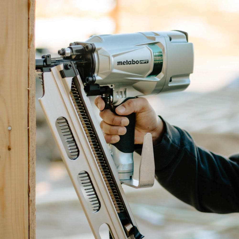 Metabo HPT 3 1/4in 21 Degree Pneumatic Framing Nailer with Depth
