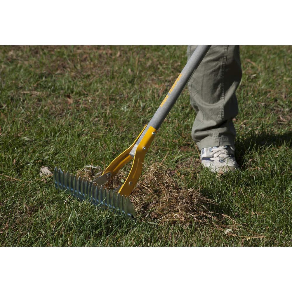True Temper 15 in. Adjustable Thatch Rake with Cushion End Grip